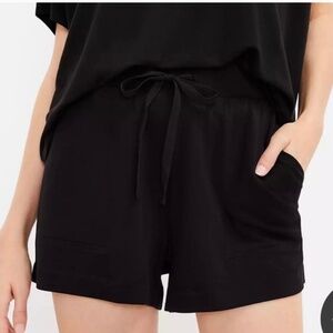 Lou & Grey Signature Soft Shorts